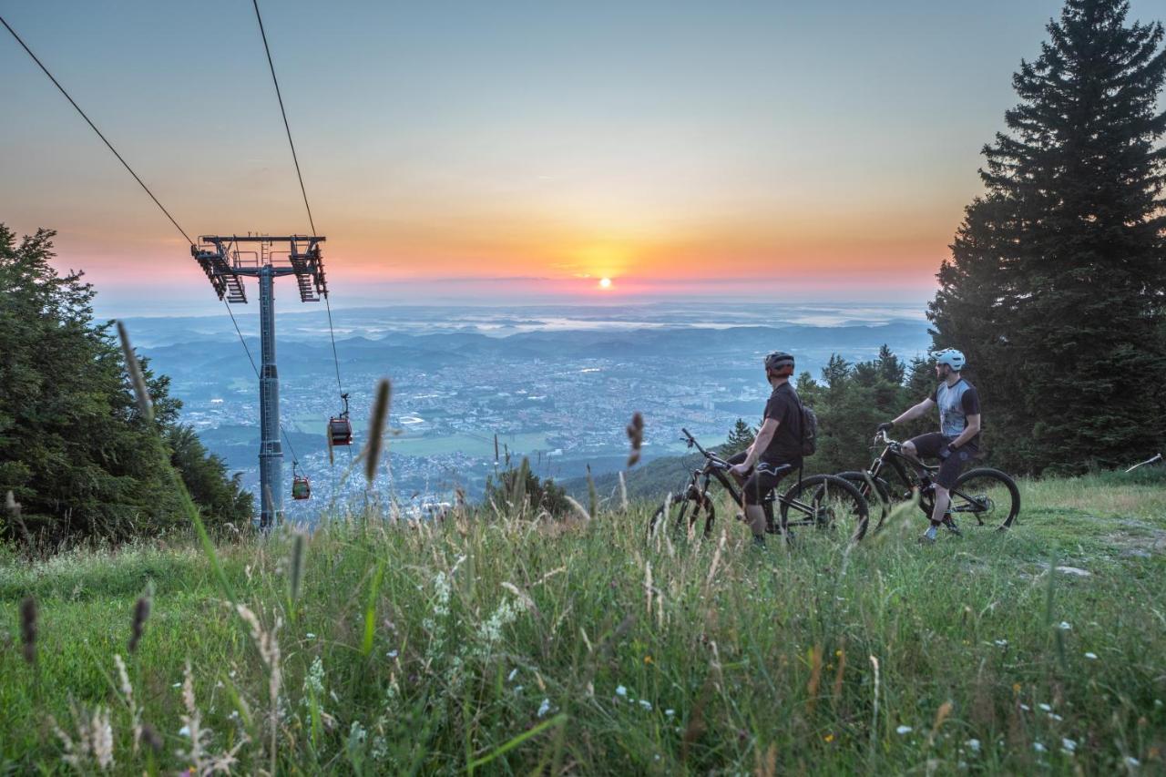 Pohorje Village Wellbeing Resort - Wellness & Spa Hotel Bolfenk Maribor Buitenkant foto