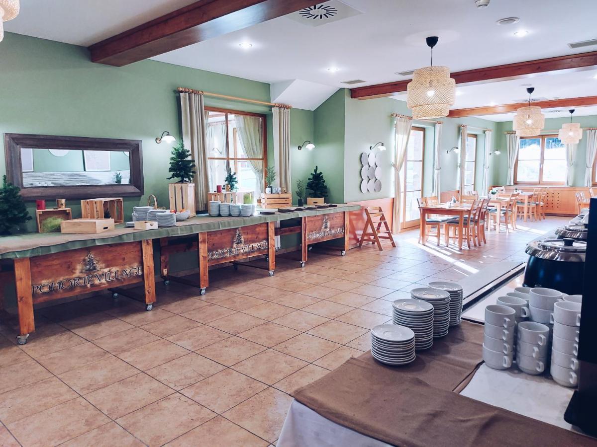 Pohorje Village Wellbeing Resort - Wellness & Spa Hotel Bolfenk Maribor Buitenkant foto